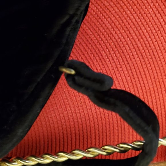 Vintage Black Velvet Purse - Picture 8 of 9